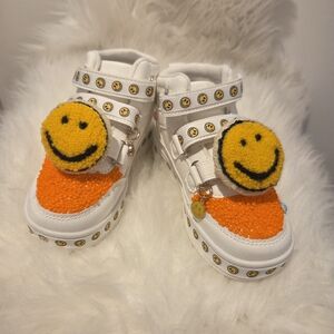Kids Smiley Face White and Orange Shoes
